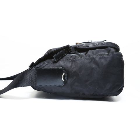 PRADA Nylon triangle logo Shoulder Bag black WS28962