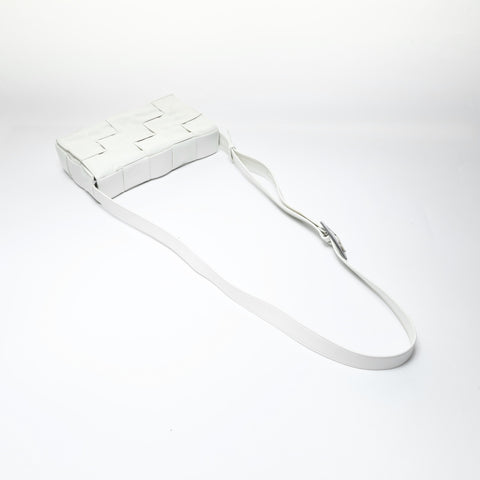 BOTTEGAVENETA Cassette INTRECCIATO Body Bag Shoulder Bag white WS28972