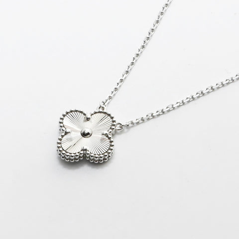 Van Cleef & Arpels Au750 Alhambra Guilloche White Gold Necklace Silver WS28981