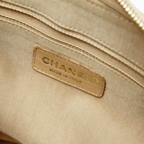 CHANEL Matrasse caviar skin Shoulder Bag beige WS29015