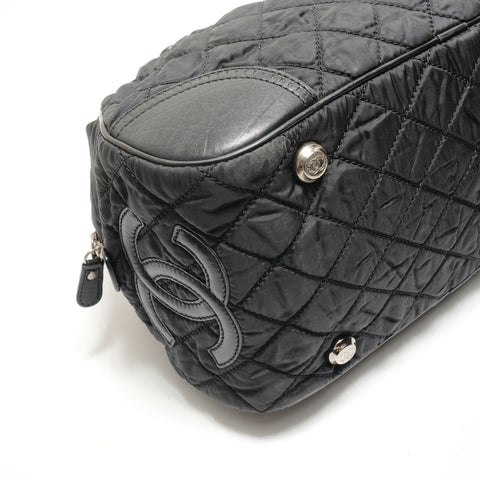 CHANEL Paris New York Line Matelassé Nylon Handtasche schwarz WS29023