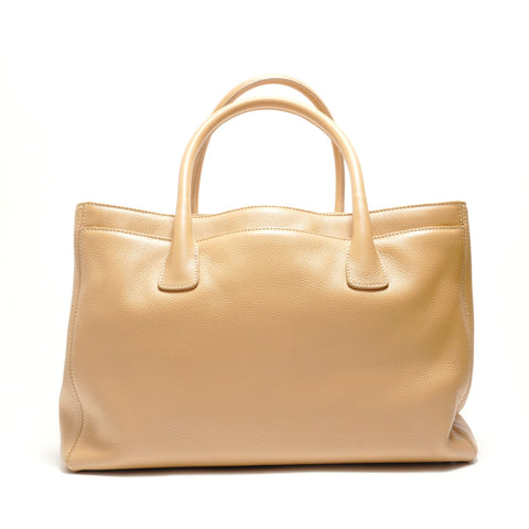 CHANEL Item No. 9, 2002-2003 Executive Tote, Calfskin Handbag beige WS29024