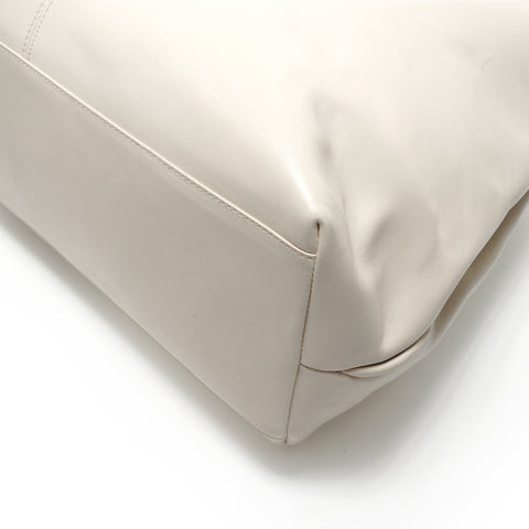 BOTTEGAVENETA Marco Polo Leather Tote Tote Bag white WS29031