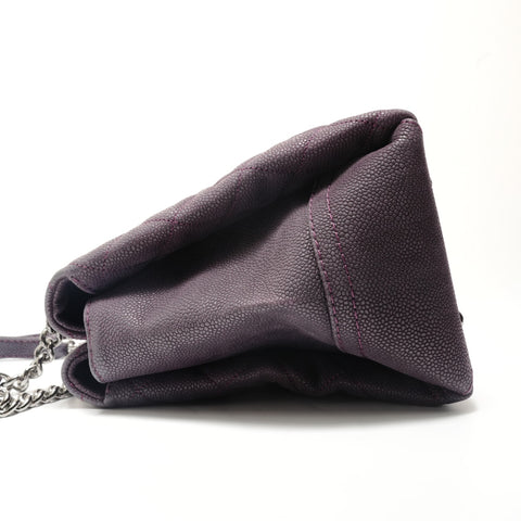 CHANEL Artikel Nr. 17, 2011-2012 Caviar Skin Chain Umhängetasche lila WS29037