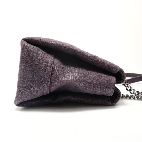 CHANEL Artikel Nr. 17, 2011-2012 Caviar Skin Chain Umhängetasche lila WS29037