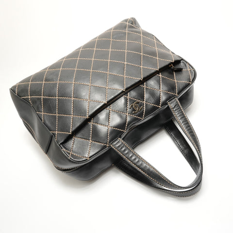 CHANEL Series 6, 1996-1997 Wild Stitch Tote Handbag black WS29040
