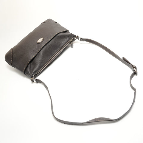 FENDI Selleria Umhängetasche Umhängetasche Braun WS29044