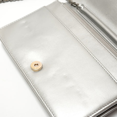 CHANEL Item No. 24: Matelass Lambskin Chain Wallet Shoulder Bag Silver WS29088
