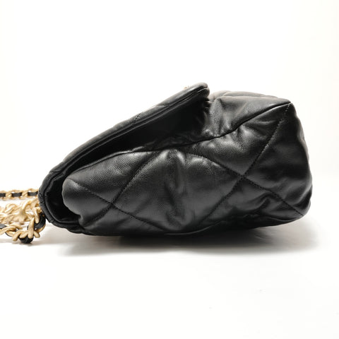 CHANEL Item No. 26, 2018-2019 Chanel 19 Lambskin Shoulder Bag black WS29125