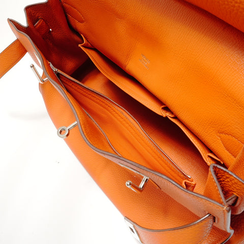 HERMES � O stamp, 2011 production, Jypsiere Taurillon Clemence Shoulder Bag Orange WS29127