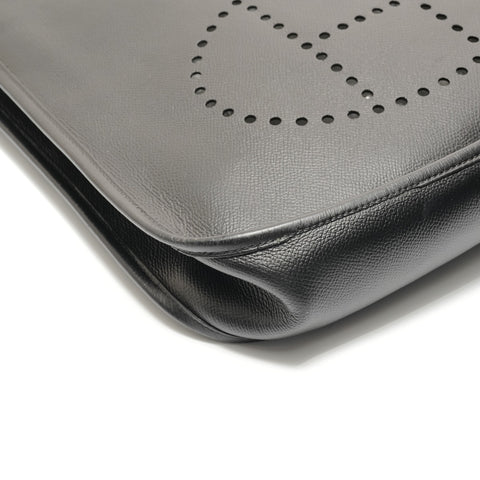 HERMES □H stamp Made in 2004 Evelyn 1 PM Epsom Shoulder Bag black WS29140