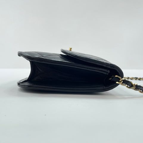 CHANEL Matelassé Shoulder Bag black WS30005