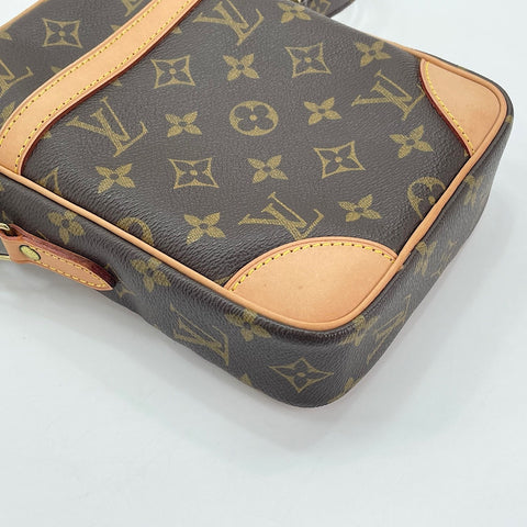 LOUIS VUITTON Danube Shoulder Bag Brown WS30010