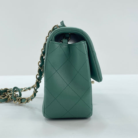CHANEL Mini Matelassé Shoulder Bag green WS30014