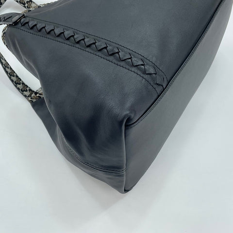 BOTTEGAVENETA INTRECCIATO  Tote Bag black WS30018
