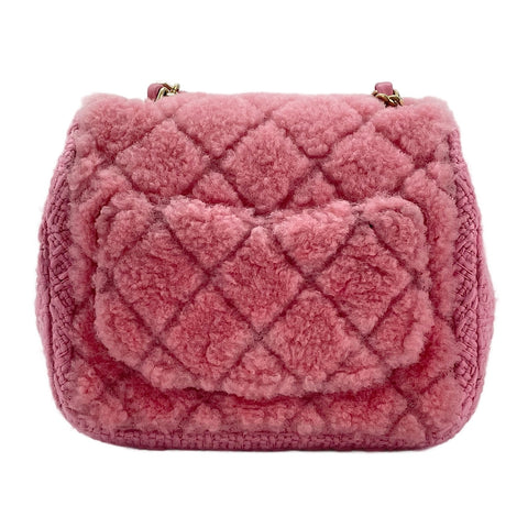CHANEL Mini Matelassé Shoulder Bag pink WS30024
