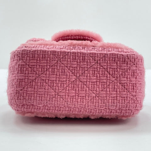 CHANEL Mini Matelassé Shoulder Bag pink WS30024