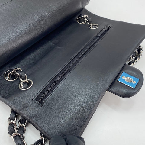 CHANEL Matelassé 25 Shoulder Bag black WS30030