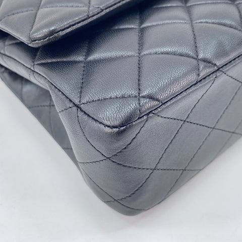 CHANEL Matelassé 25 Shoulder Bag black WS30030