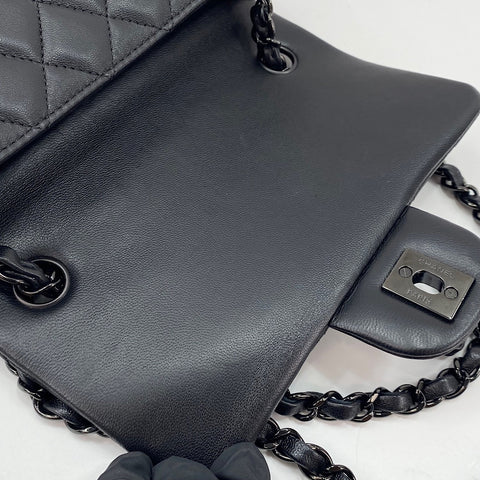 CHANEL Mini Matelassé Shoulder Bag black WS30031