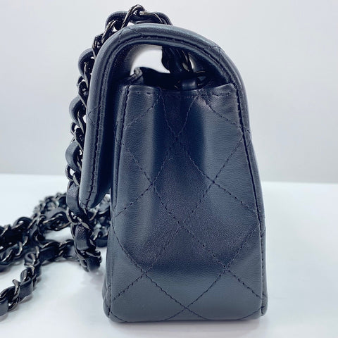 CHANEL Mini Matelassé Shoulder Bag black WS30031
