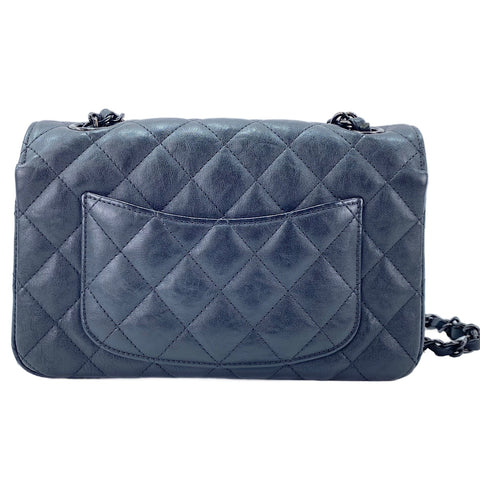 CHANEL Matelassé Shoulder Bag black WS30032
