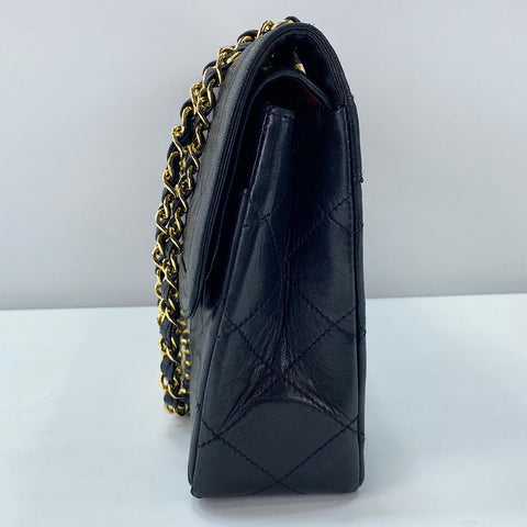 CHANEL Matelassé 28 Shoulder Bag black WS30037