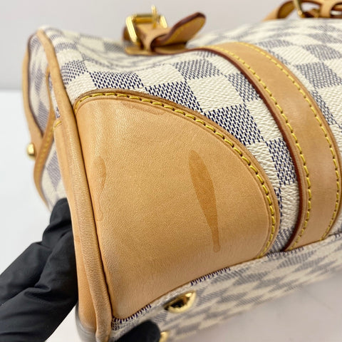 LOUIS VUITTON Berkeley Handbag white WS30050