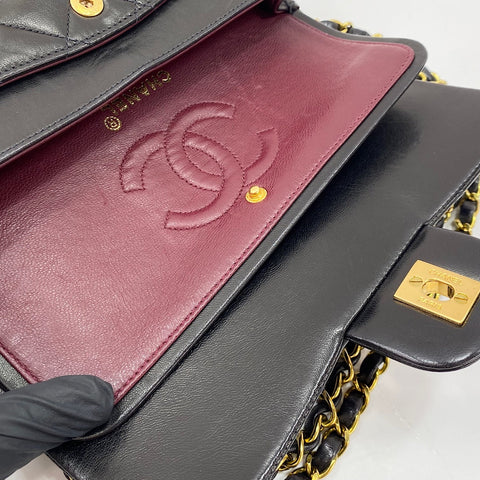 CHANEL Matelassé 23 Shoulder Bag black WS30055