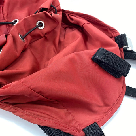PRADA Sac à dos · Sac à dos Rouge WS30060