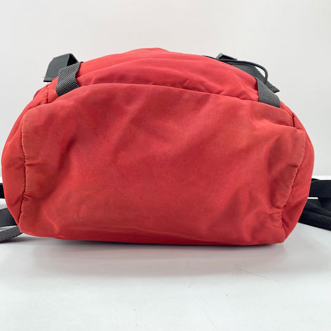 PRADA Sac à dos · Sac à dos Rouge WS30060