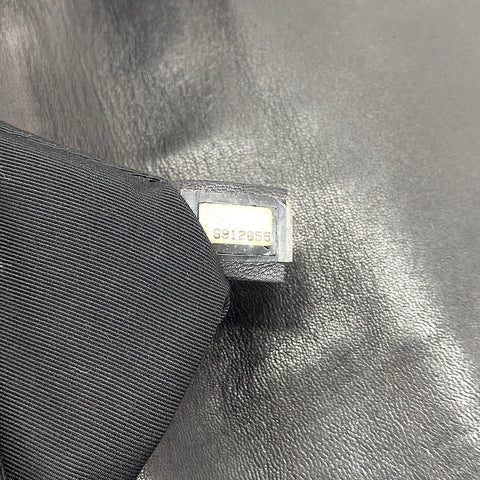 CHANEL Chocolate Bar 30 Umhängetasche schwarz WS30067