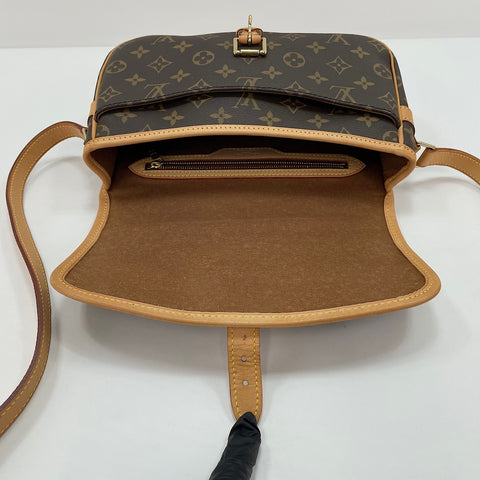 LOUIS VUITTON Sologne Shoulder Bag Brown WS30071