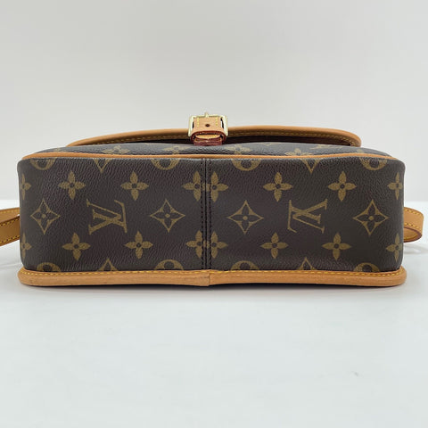 LOUIS VUITTON Sologne Shoulder Bag Brown WS30071