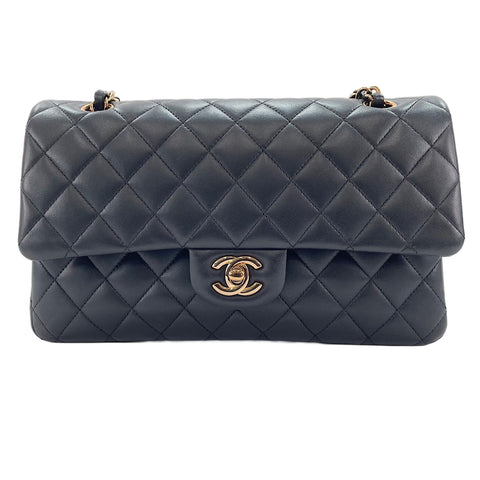 CHANEL Matelassé Umhängetasche schwarz WS30072