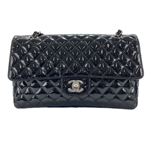 CHANEL Matelassé 25 Umhängetasche schwarz WS30074