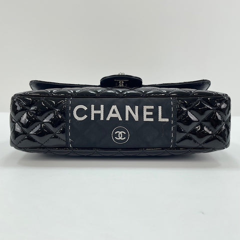 CHANEL Matelassé 25 Umhängetasche schwarz WS30074