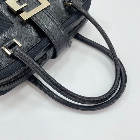 GUCCI Handtasche schwarz WS30093