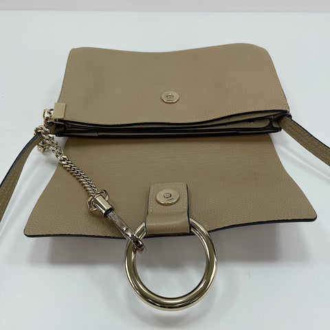 Chloe Faye Umhängetasche beige WS30099