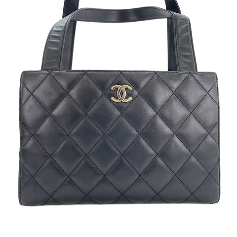 CHANEL Matelassé Handbag black WS30112
