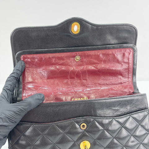 CHANEL Matelassé Shoulder Bag black WS30118