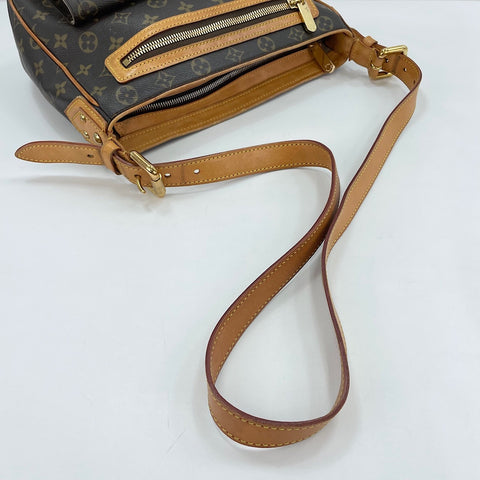 LOUIS VUITTON Hudson GM Shoulder Bag Brown WS30130