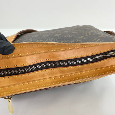 LOUIS VUITTON Hudson GM Shoulder Bag Brown WS30130