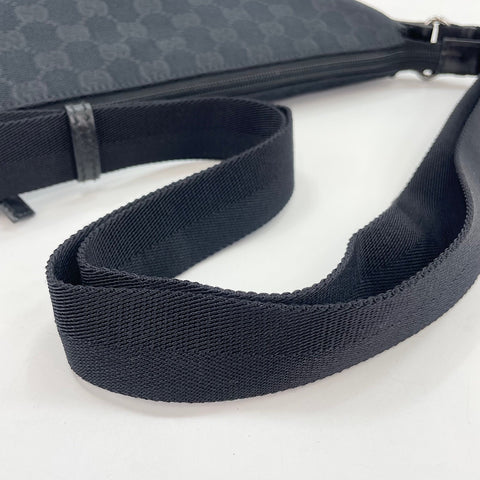 GUCCI Shoulder Bag black WS30136