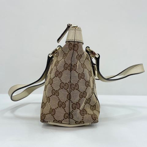 GUCCI Handbag beige WS30137