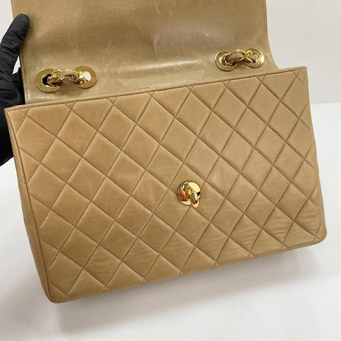 CHANEL Matelassé 30 Shoulder Bag beige WS30141