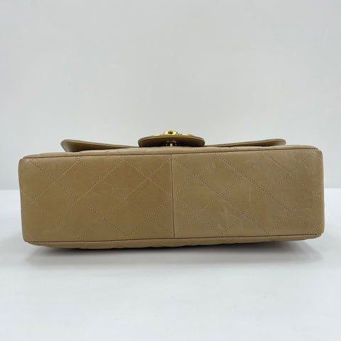 CHANEL Matelassé 30 Shoulder Bag beige WS30141