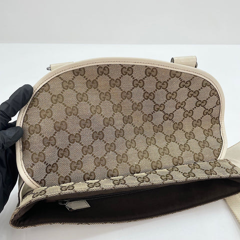 GUCCI Waist bag beige WS30151