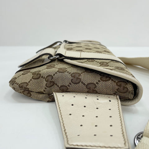 GUCCI Waist bag beige WS30151