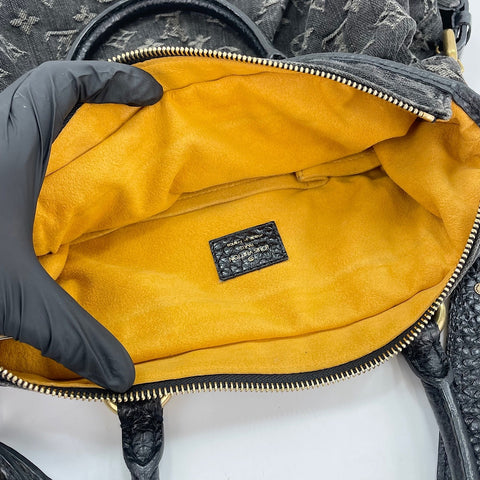 LOUIS VUITTON NeoKavi GM Handbag black WS30170